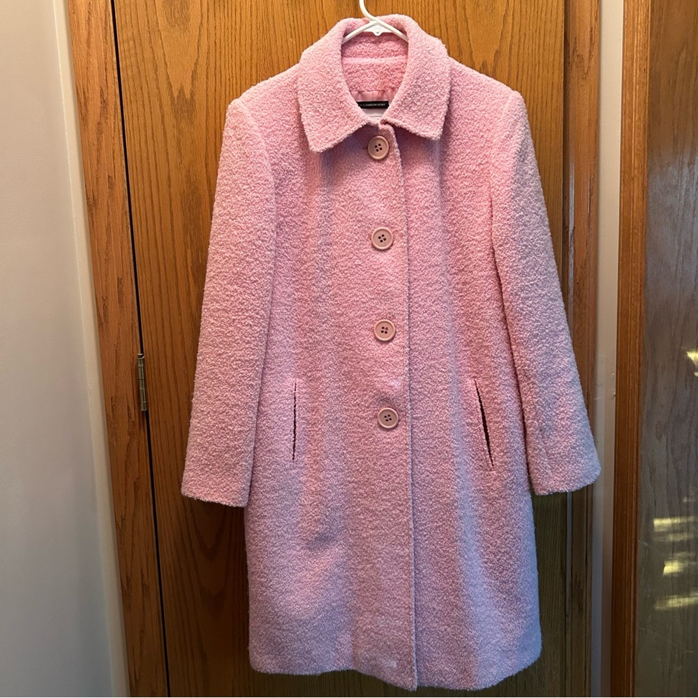 J. G. Hook size 10 wool pink coat. Excellent condition.